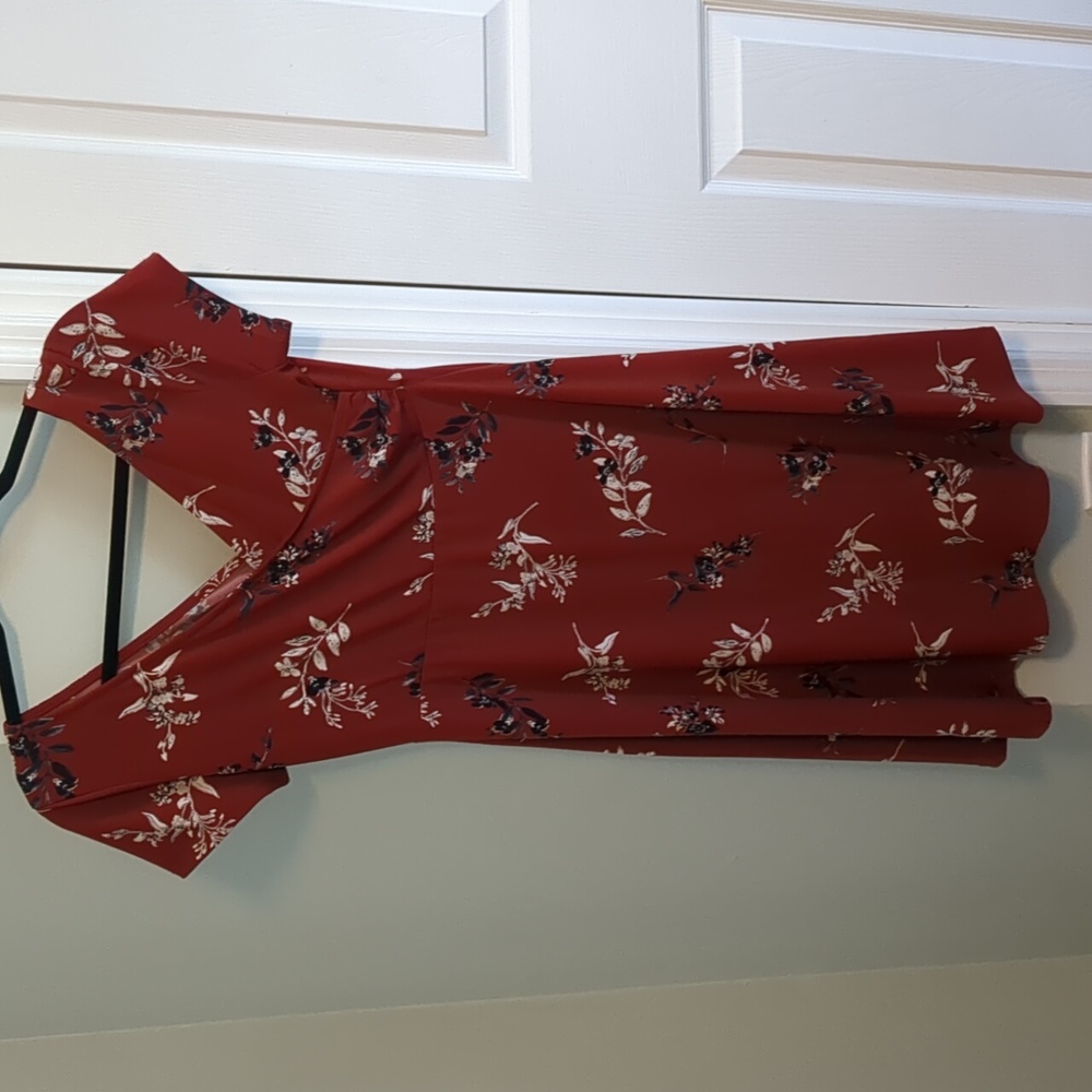 Kaileigh maternity-nursing friendly dress small